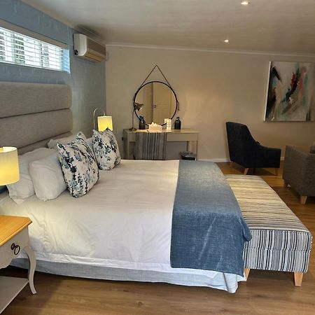Mirabelle Guesthouse Франшхоек Екстериор снимка